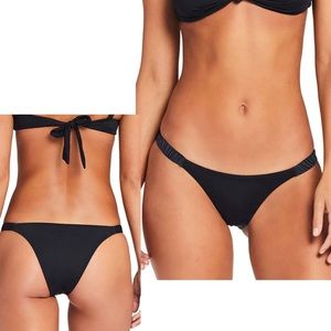 Vitamin A Zuri Bikini Bottom Classic Cut